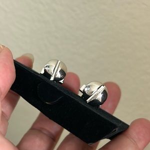 🖤NEW💕Nail head design Banana republic Cufflinks